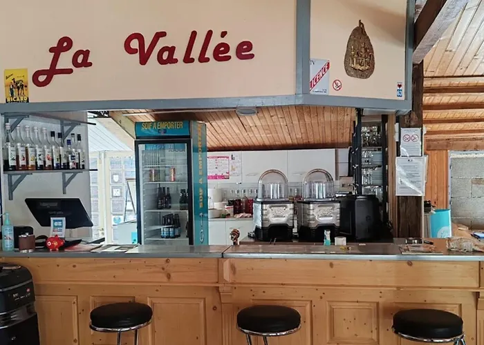 Mobil Avec Terrasse - 3 Pers. - Api-1-52-2025 Кемпинг